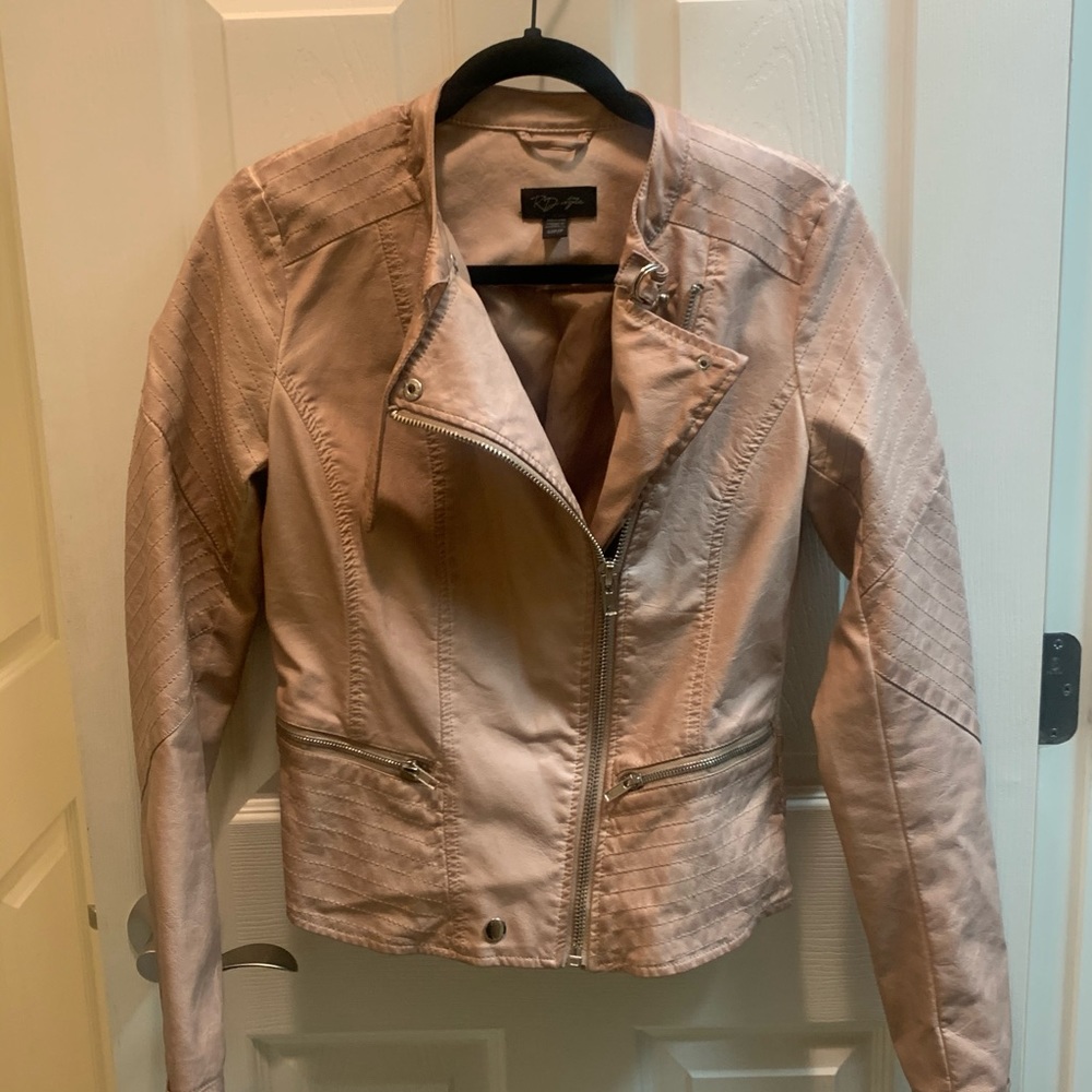 Jacket - Picture 2 of 4